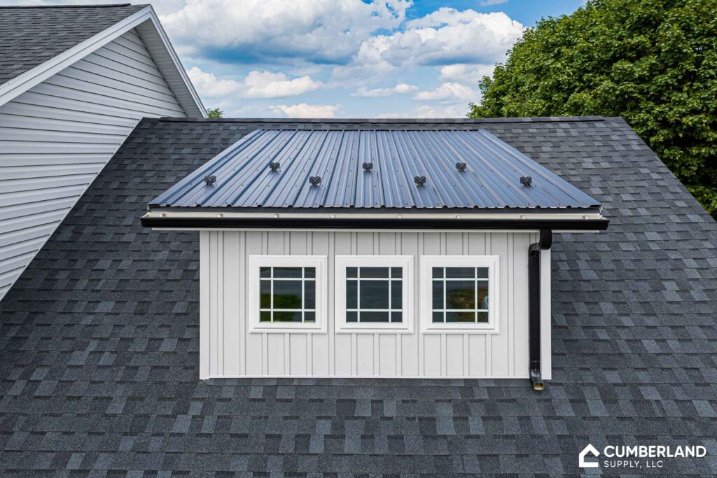 Vinyl BB - Black Titan Shingle - Accent Roofs with Black ABM